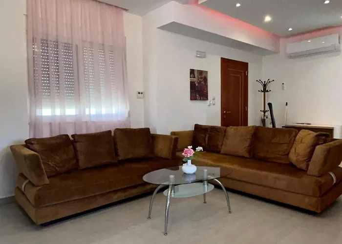 Cozy Violeta * إياليسوس